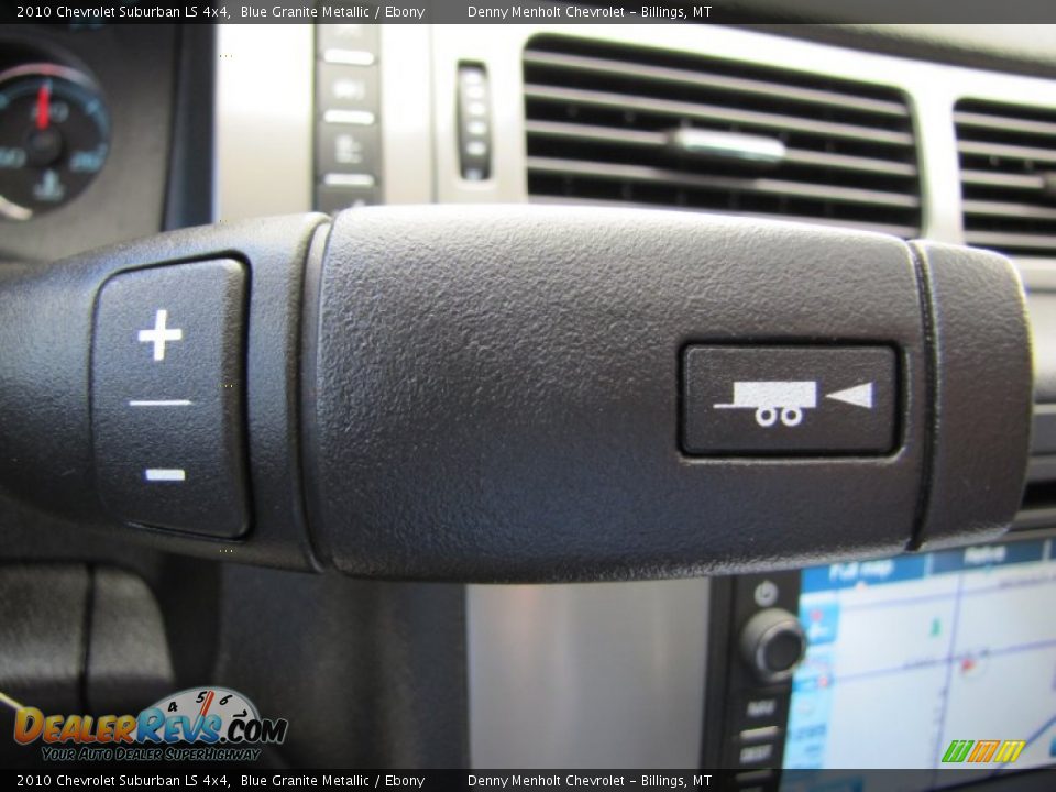 2010 Chevrolet Suburban LS 4x4 Shifter Photo #12