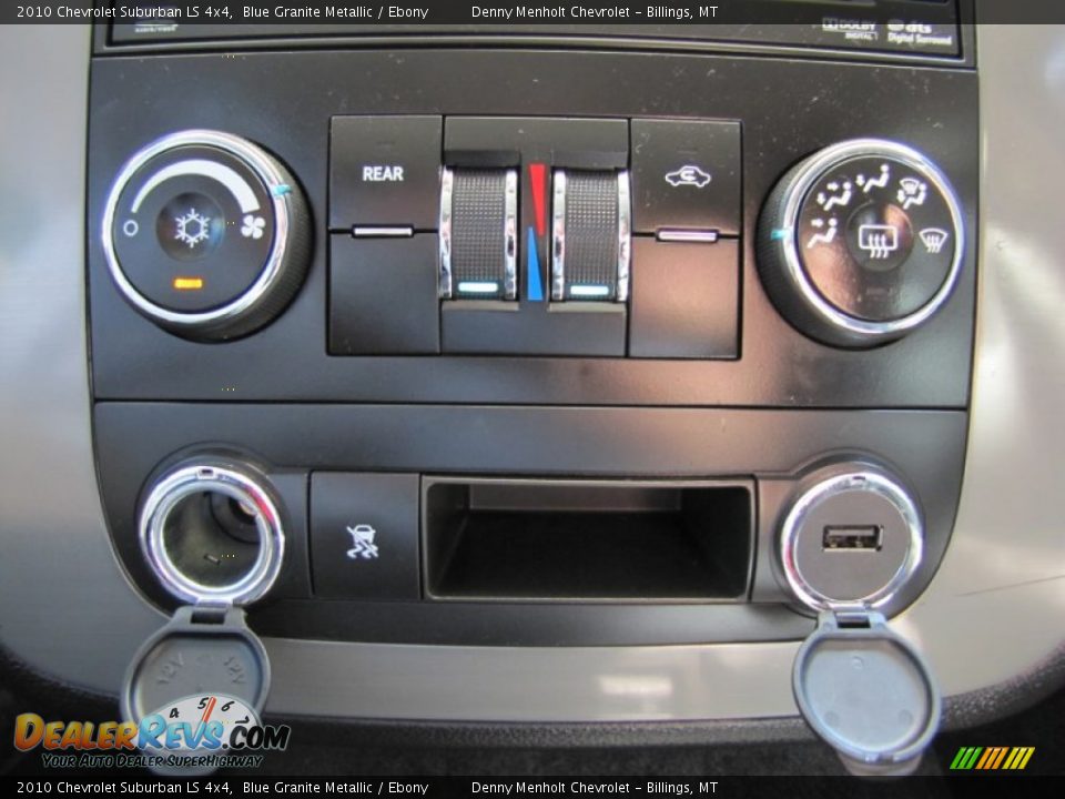 Controls of 2010 Chevrolet Suburban LS 4x4 Photo #16