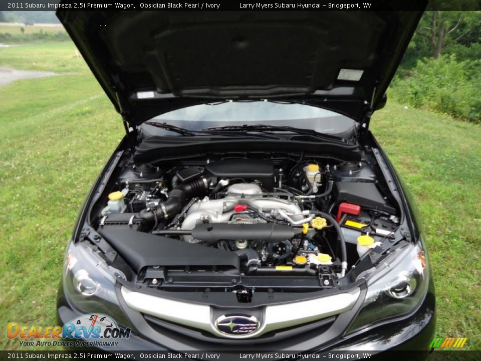 2011 Subaru Impreza 2.5i Premium Wagon 2.5 Liter SOHC 16-Valve VVT Flat 4 Cylinder Engine Photo #8