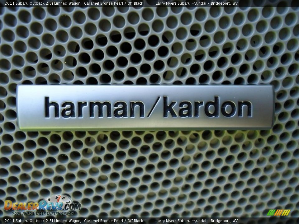 2011 Subaru Outback 2.5i Limited Wagon Caramel Bronze Pearl / Off Black Photo #25