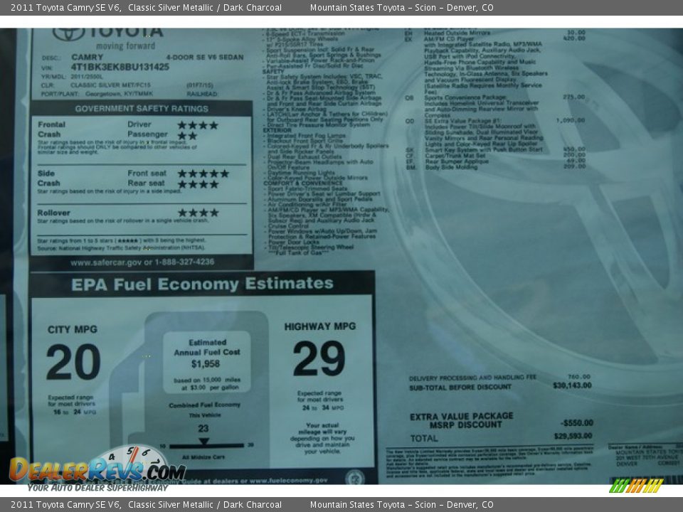 2011 Toyota Camry SE V6 Classic Silver Metallic / Dark Charcoal Photo #13