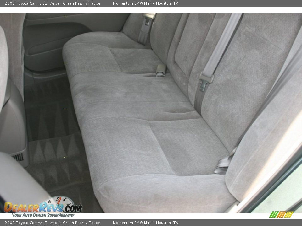 2003 Toyota Camry LE Aspen Green Pearl / Taupe Photo #15