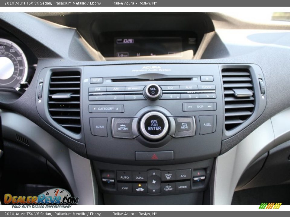 Controls of 2010 Acura TSX V6 Sedan Photo #14