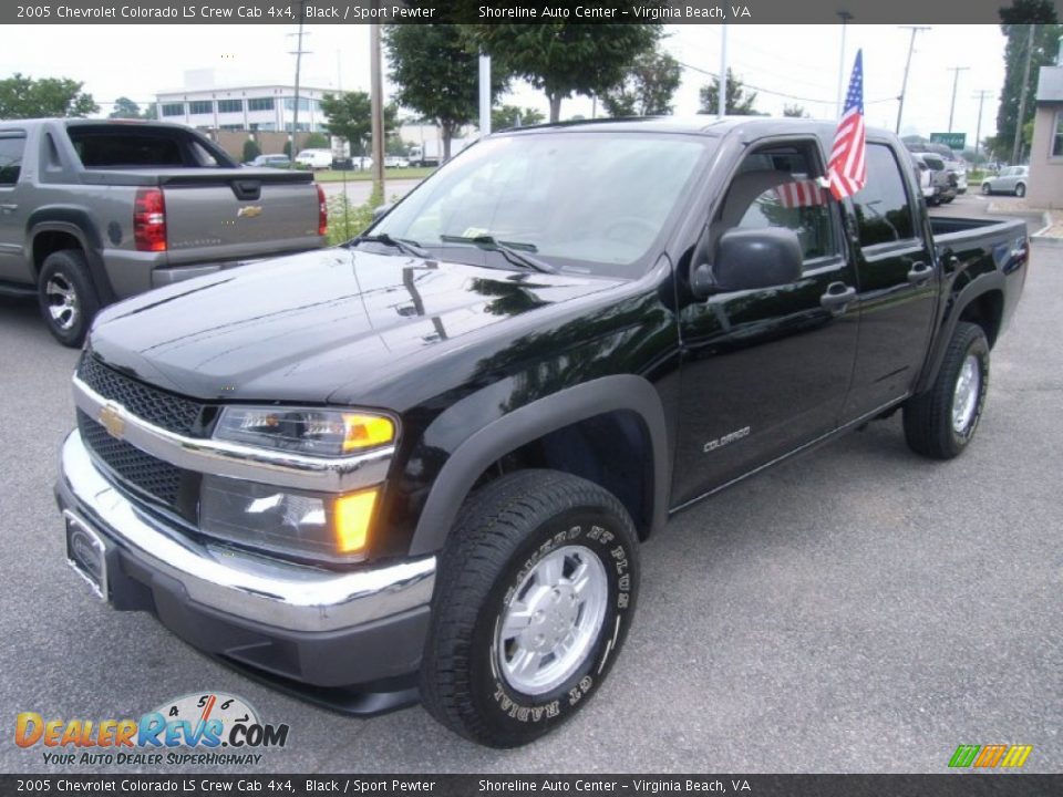 2005 Chevrolet Colorado LS Crew Cab 4x4 Black / Sport Pewter Photo #1