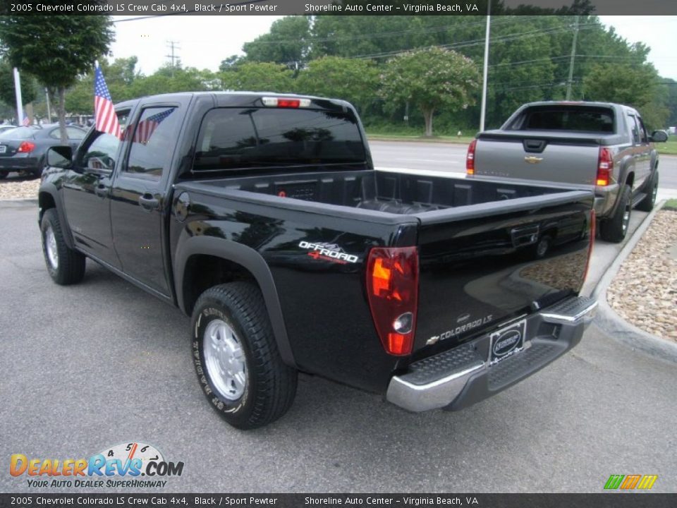 2005 Chevrolet Colorado LS Crew Cab 4x4 Black / Sport Pewter Photo #4