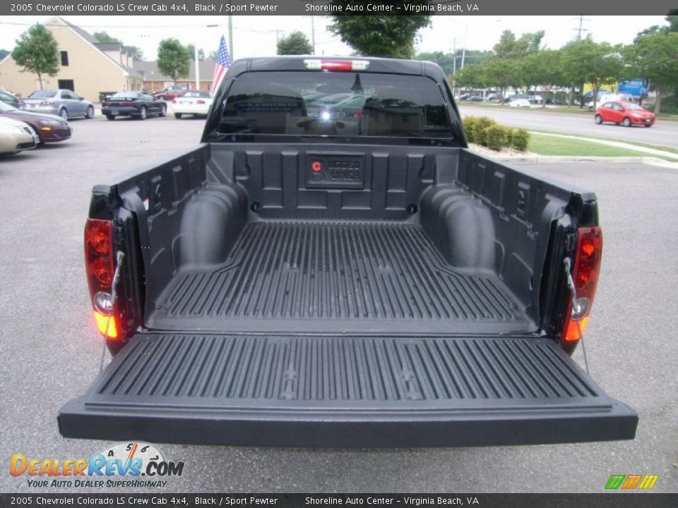 2005 Chevrolet Colorado LS Crew Cab 4x4 Black / Sport Pewter Photo #6