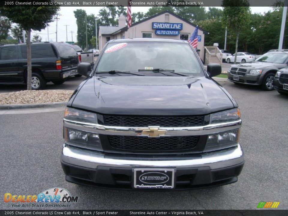 2005 Chevrolet Colorado LS Crew Cab 4x4 Black / Sport Pewter Photo #10