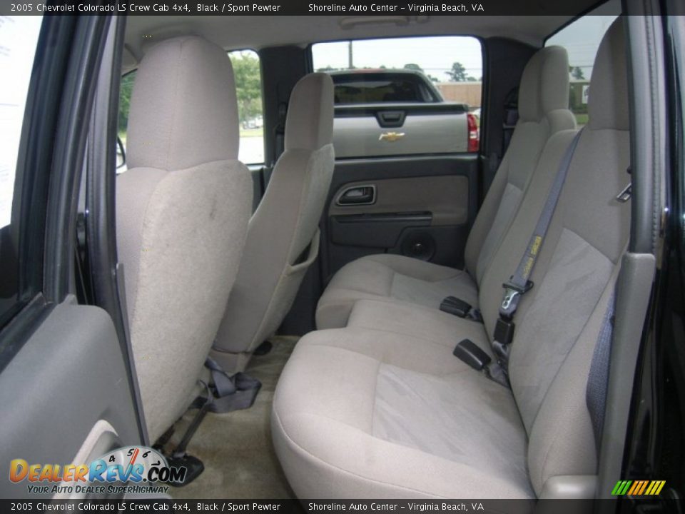 2005 Chevrolet Colorado LS Crew Cab 4x4 Black / Sport Pewter Photo #11