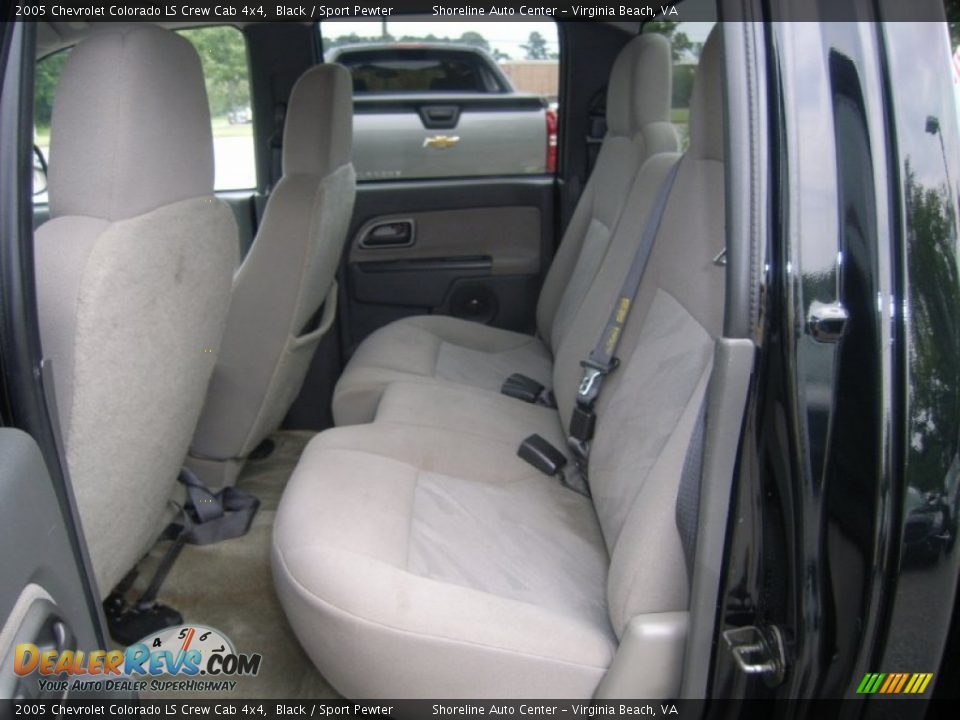 2005 Chevrolet Colorado LS Crew Cab 4x4 Black / Sport Pewter Photo #12