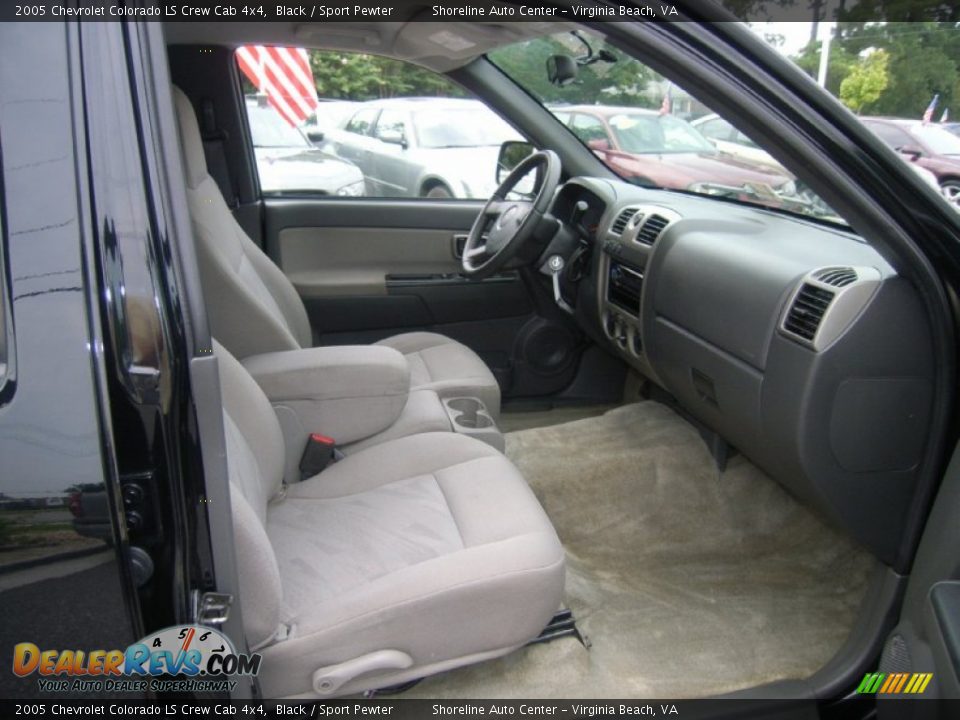2005 Chevrolet Colorado LS Crew Cab 4x4 Black / Sport Pewter Photo #14