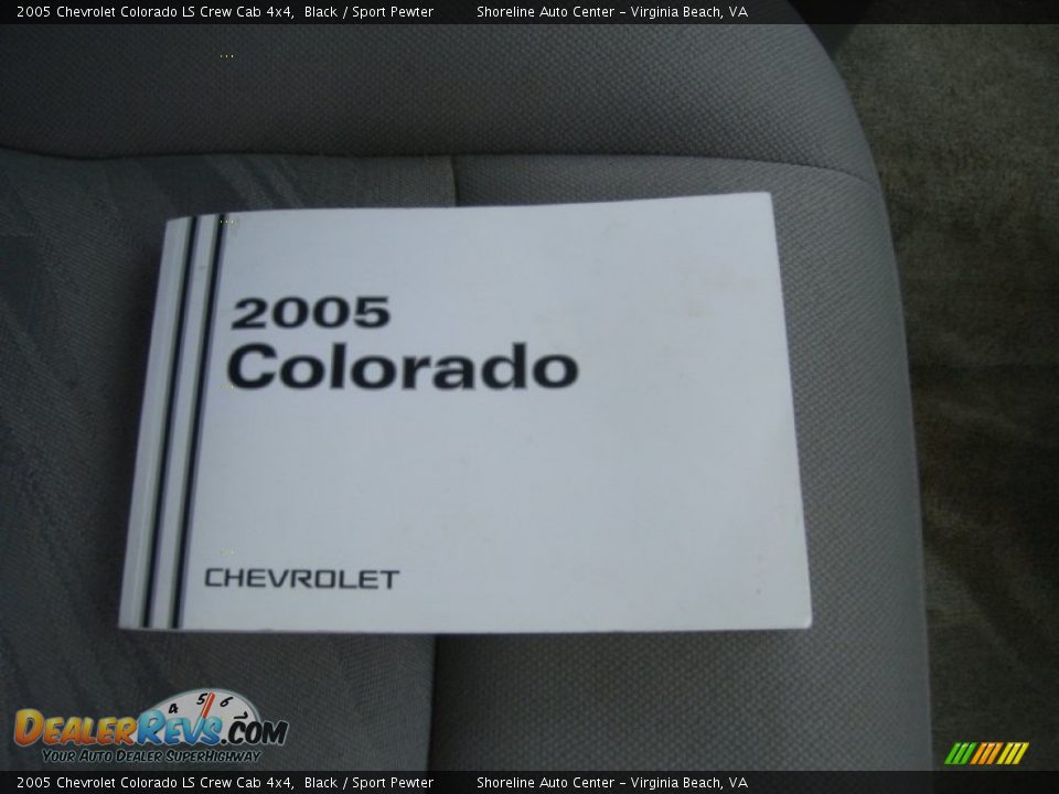 2005 Chevrolet Colorado LS Crew Cab 4x4 Black / Sport Pewter Photo #15