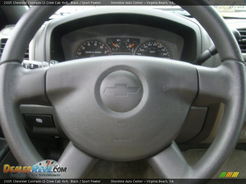 2005 Chevrolet Colorado LS Crew Cab 4x4 Black / Sport Pewter Photo #20