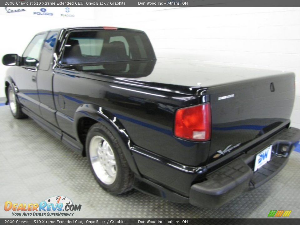 2000 Chevrolet S10 Xtreme Extended Cab Onyx Black / Graphite Photo #3