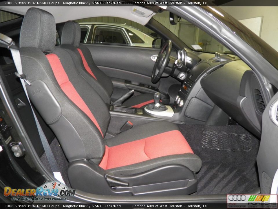 NISMO Black/Red Interior - 2008 Nissan 350Z NISMO Coupe Photo #24