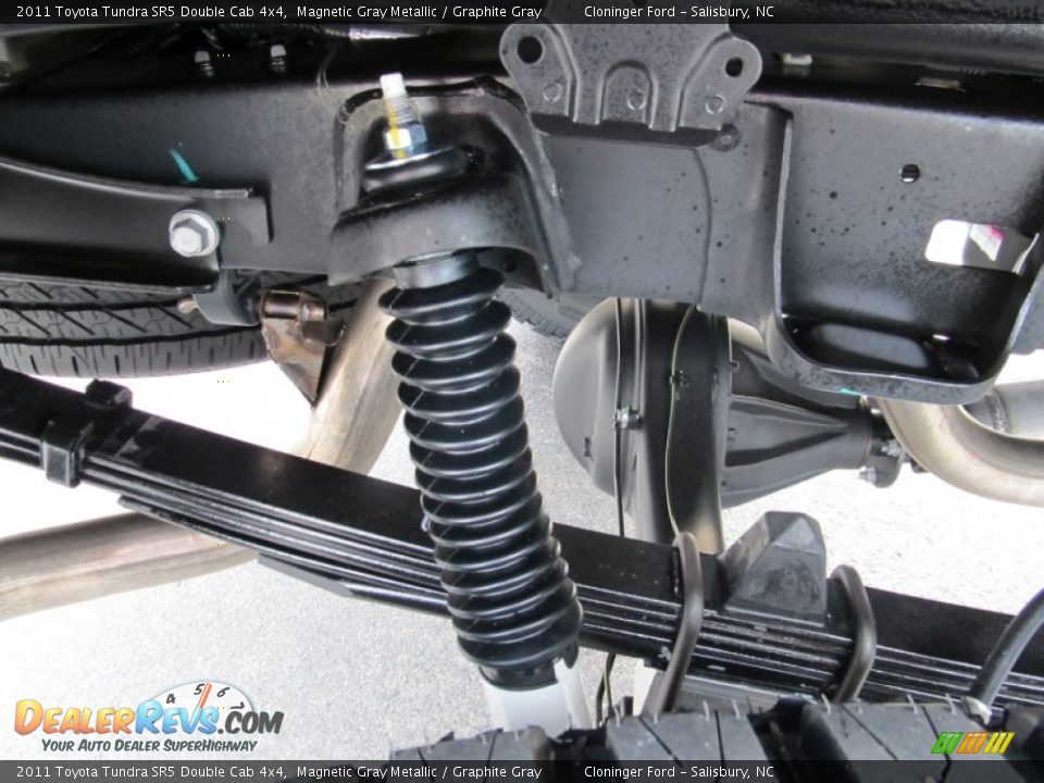 2011 Toyota Tundra SR5 Double Cab 4x4 Magnetic Gray Metallic / Graphite Gray Photo #7