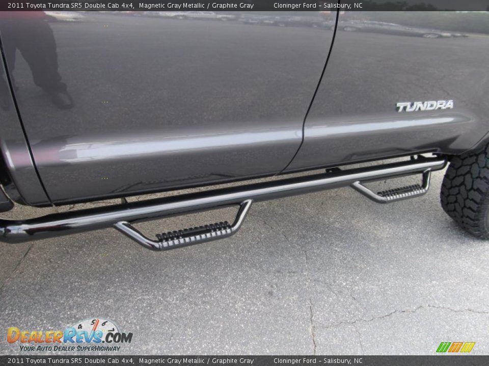 2011 Toyota Tundra SR5 Double Cab 4x4 Magnetic Gray Metallic / Graphite Gray Photo #8