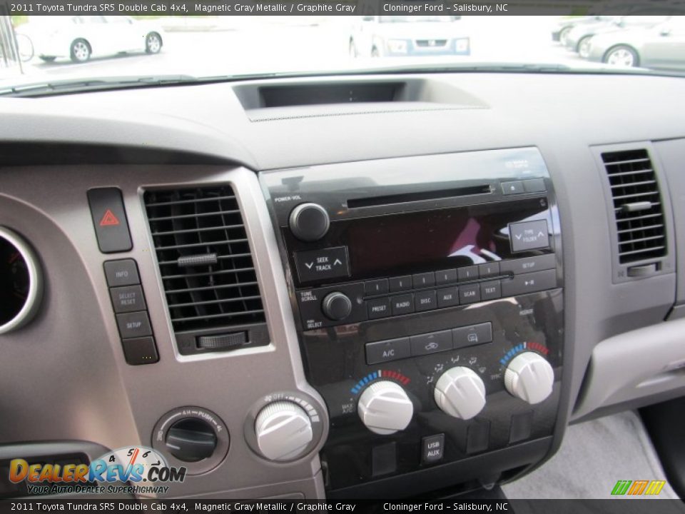 2011 Toyota Tundra SR5 Double Cab 4x4 Magnetic Gray Metallic / Graphite Gray Photo #14