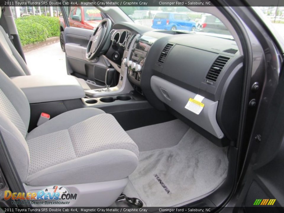 2011 Toyota Tundra SR5 Double Cab 4x4 Magnetic Gray Metallic / Graphite Gray Photo #23