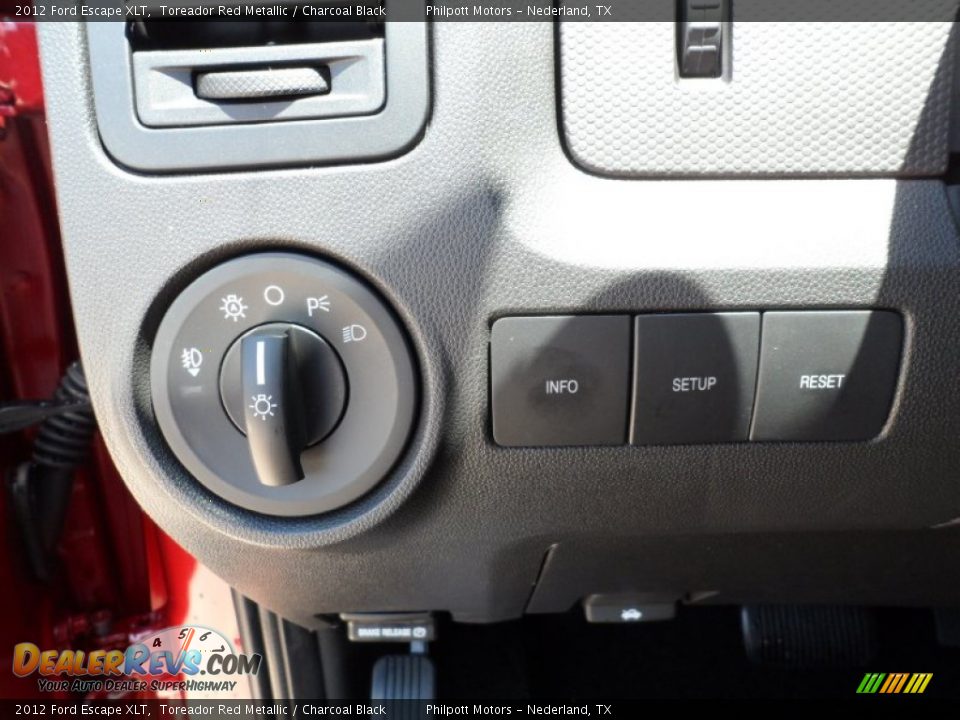 Controls of 2012 Ford Escape XLT Photo #34