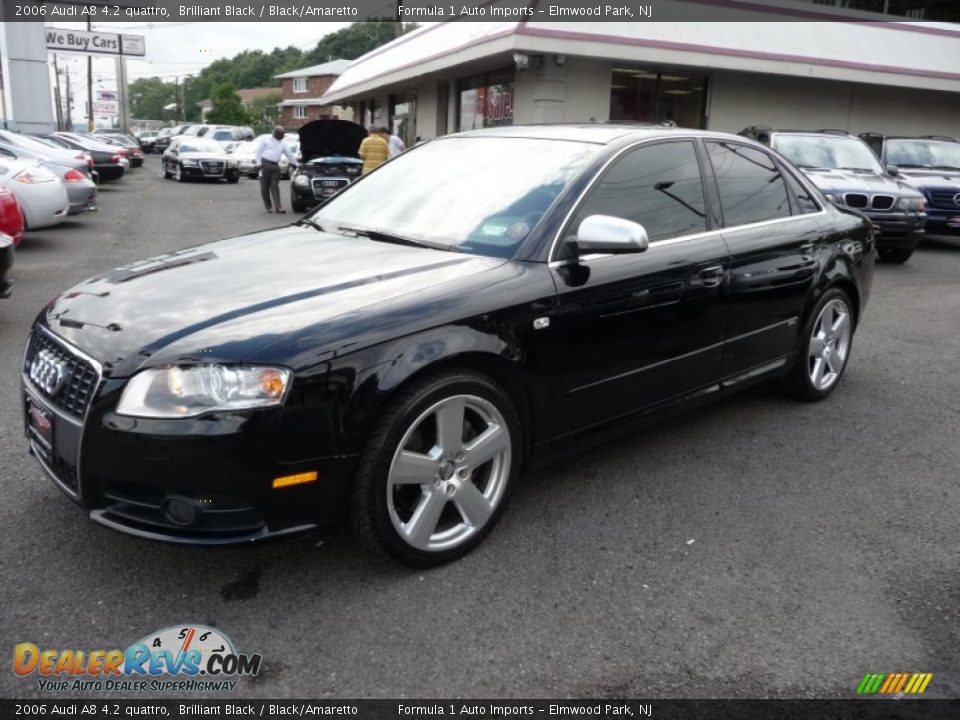 Front 3/4 View of 2006 Audi A8 4.2 quattro Photo #15