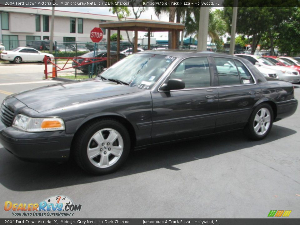 2004 Ford Crown Victoria LX Midnight Grey Metallic / Dark Charcoal Photo #6