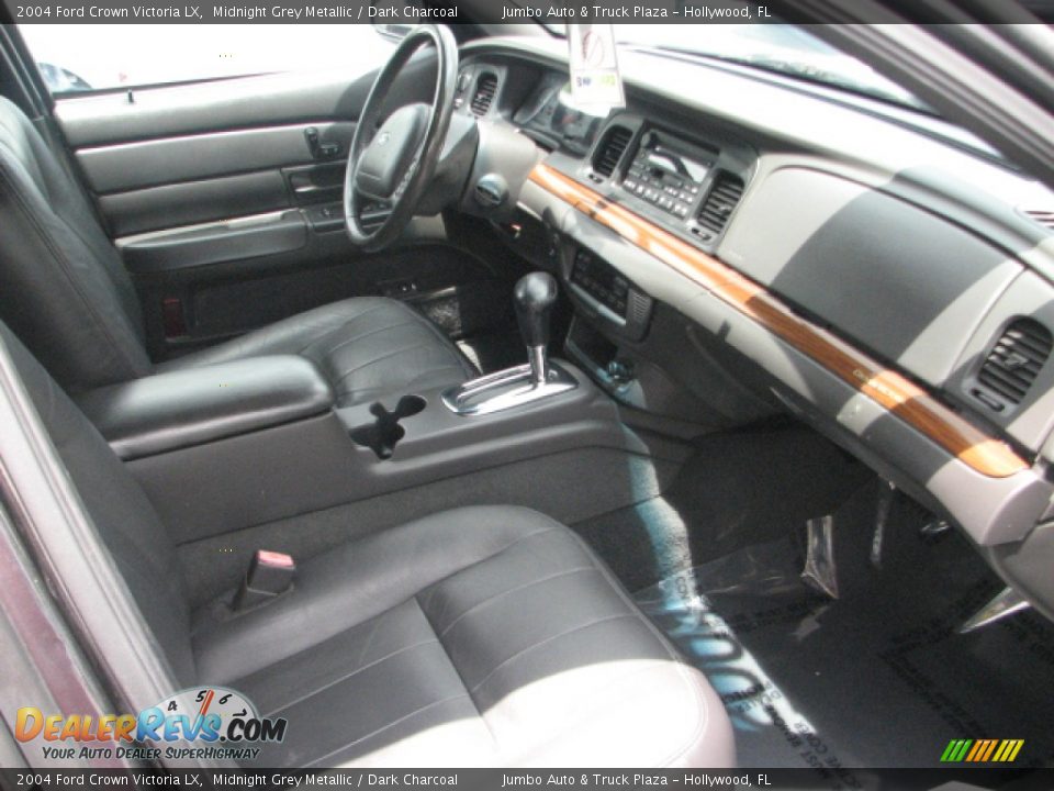 Dark Charcoal Interior 2004 Ford Crown Victoria Lx Photo