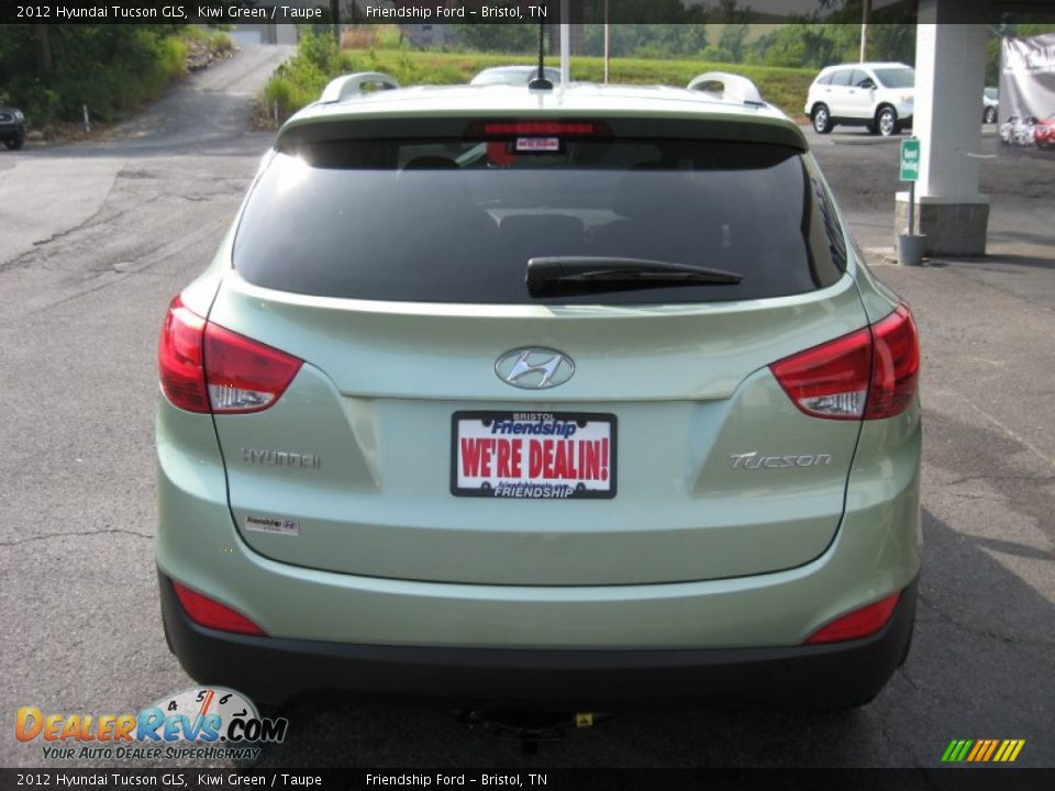 2012 Hyundai Tucson GLS Kiwi Green / Taupe Photo #7