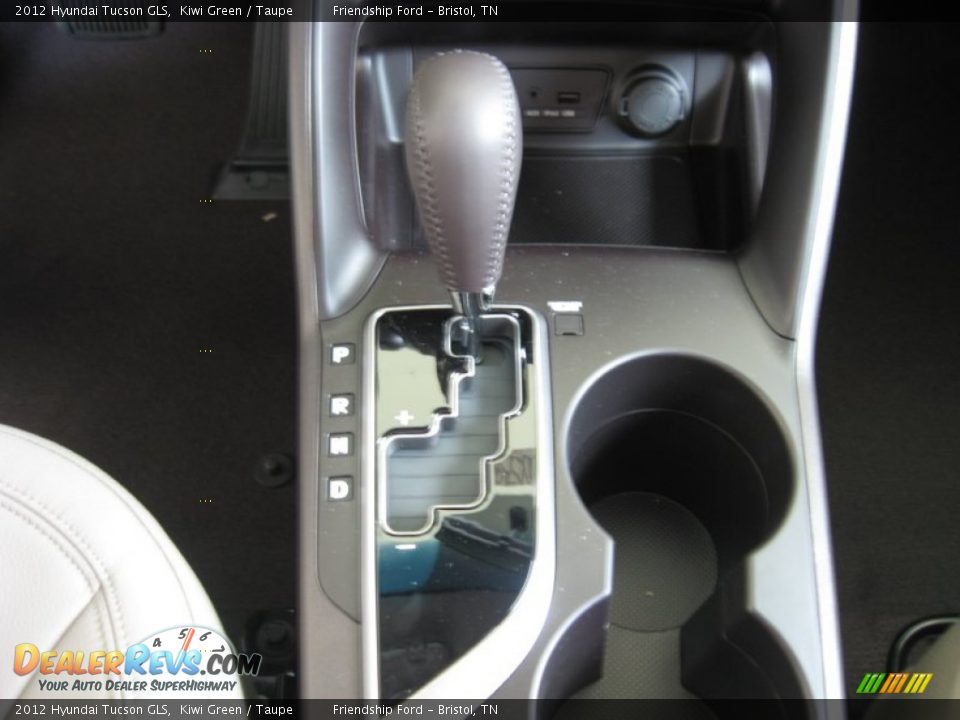 2012 Hyundai Tucson GLS Shifter Photo #26