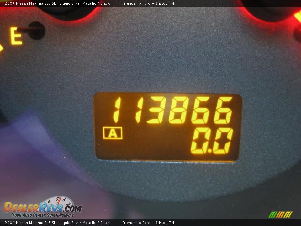 2004 Nissan Maxima 3.5 SL Liquid Silver Metallic / Black Photo #30