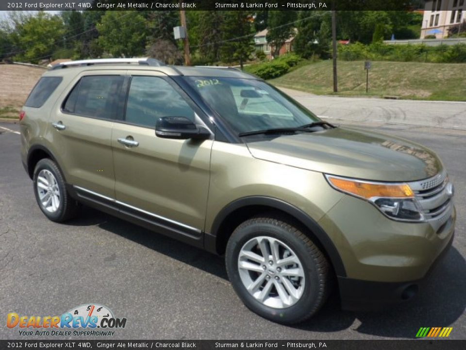 Front 3/4 View of 2012 Ford Explorer XLT 4WD Photo #1