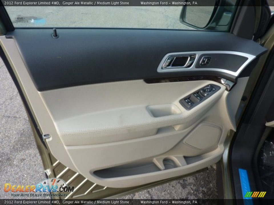 Door Panel of 2012 Ford Explorer Limited 4WD Photo 14