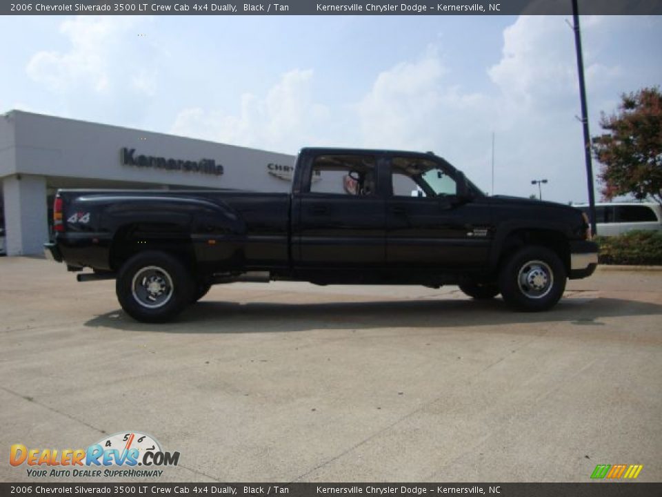 2006 Chevrolet Silverado 3500 LT Crew Cab 4x4 Dually Black / Tan Photo #2