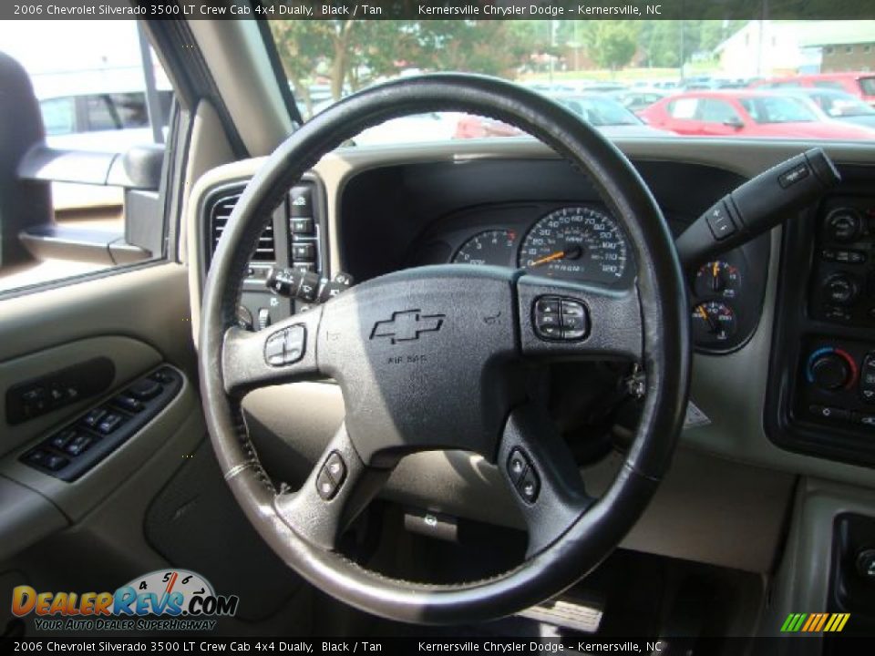 2006 Chevrolet Silverado 3500 LT Crew Cab 4x4 Dually Steering Wheel Photo #23