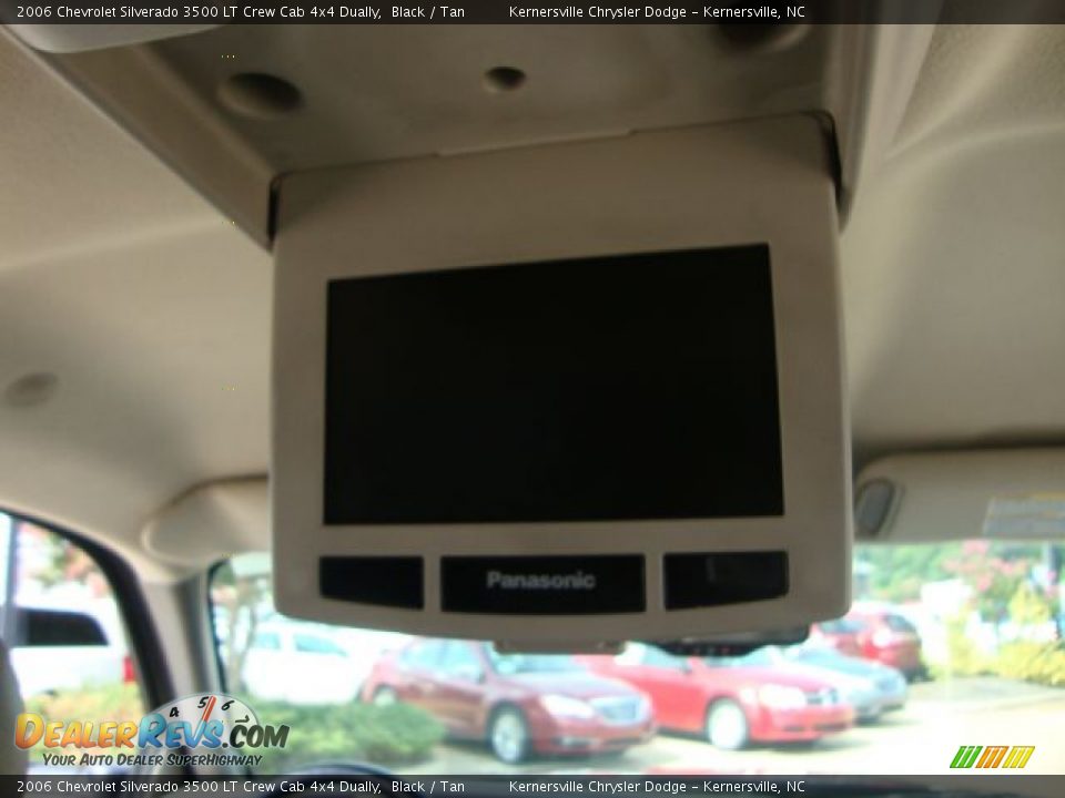 2006 Chevrolet Silverado 3500 LT Crew Cab 4x4 Dually Black / Tan Photo #29
