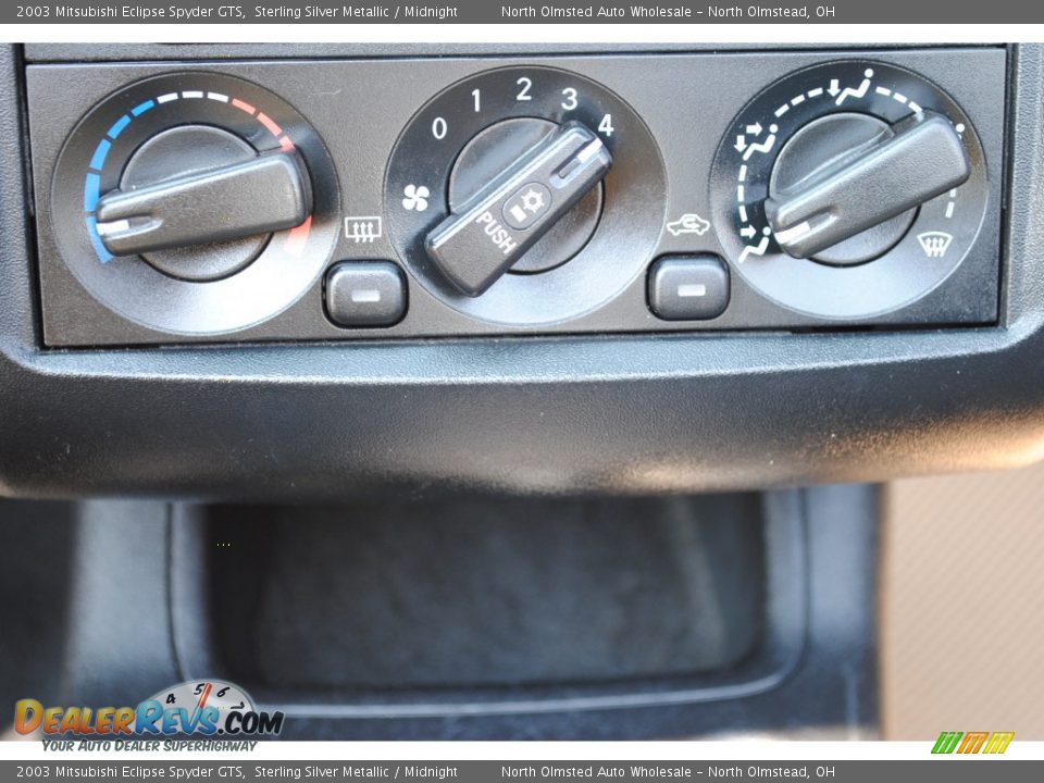 Controls of 2003 Mitsubishi Eclipse Spyder GTS Photo #30