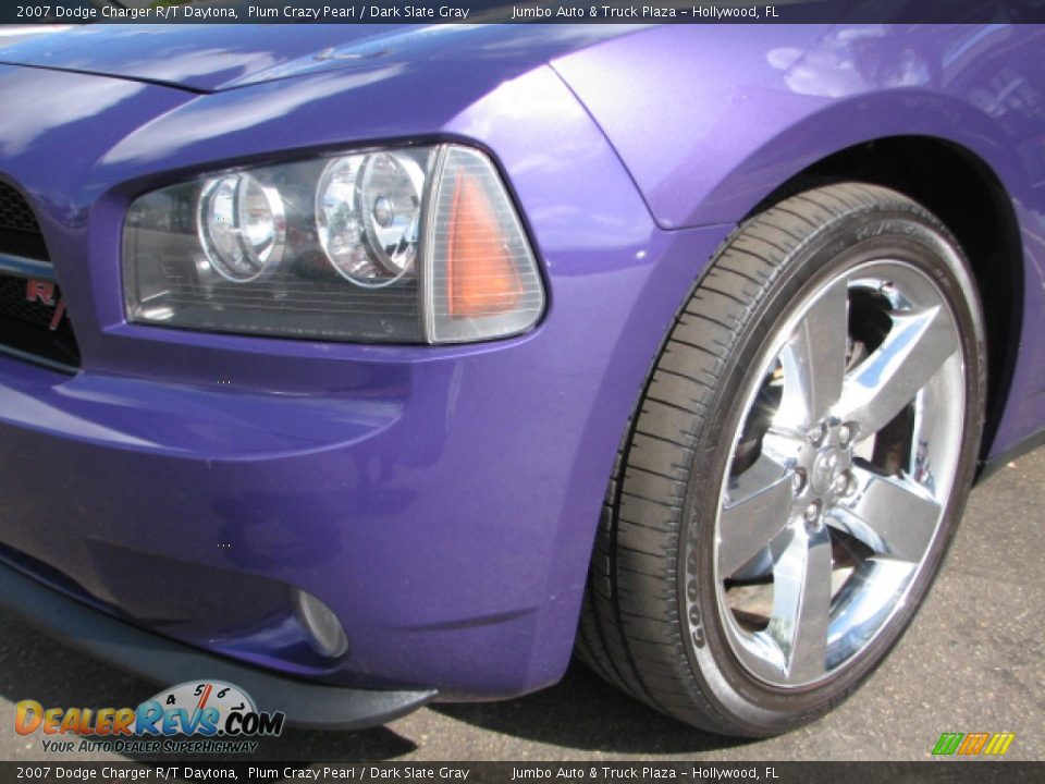 2007 Dodge Charger R/T Daytona Plum Crazy Pearl / Dark Slate Gray Photo #4