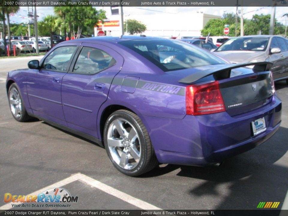 2007 Dodge Charger R/T Daytona Plum Crazy Pearl / Dark Slate Gray Photo #7
