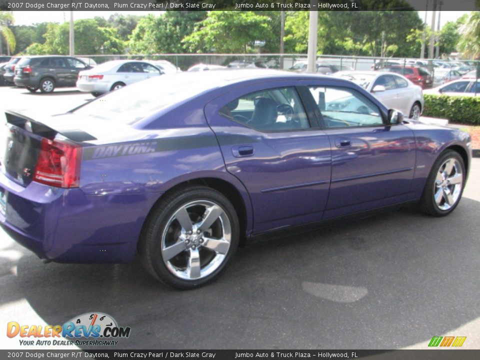2007 Dodge Charger R/T Daytona Plum Crazy Pearl / Dark Slate Gray Photo #10