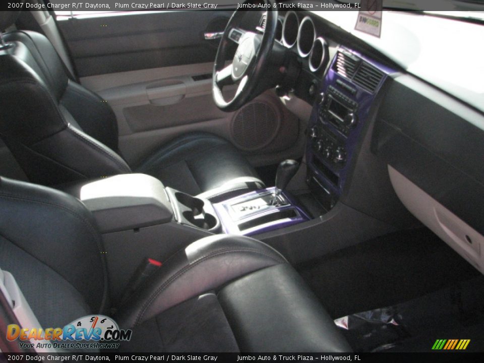 2007 Dodge Charger R/T Daytona Plum Crazy Pearl / Dark Slate Gray Photo #11