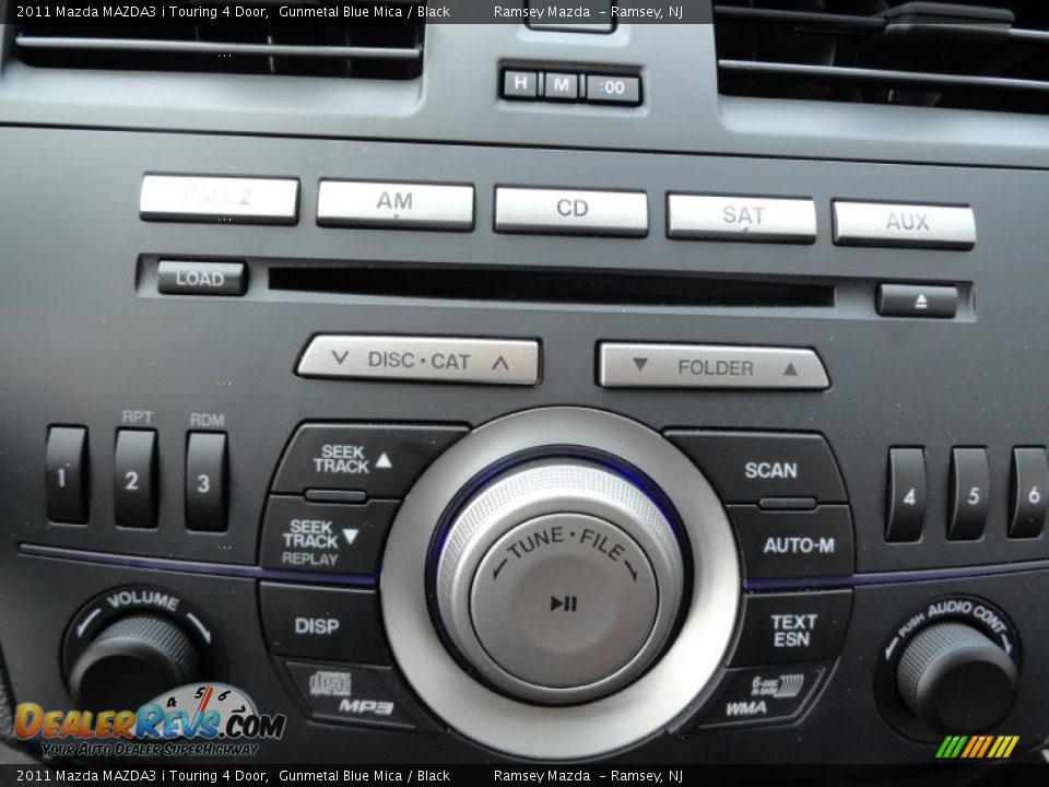 Controls of 2011 Mazda MAZDA3 i Touring 4 Door Photo #27