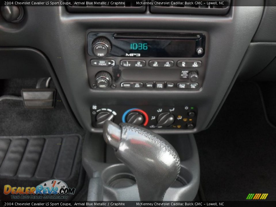 Controls of 2004 Chevrolet Cavalier LS Sport Coupe Photo #11