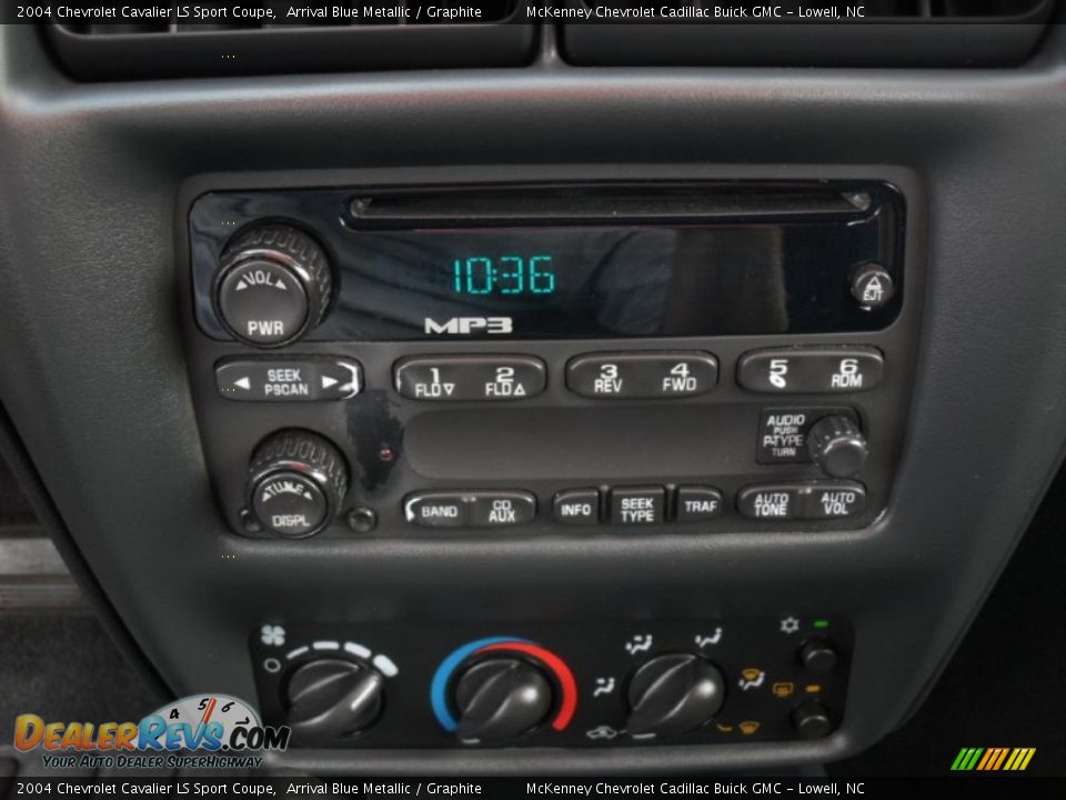 Controls of 2004 Chevrolet Cavalier LS Sport Coupe Photo #12