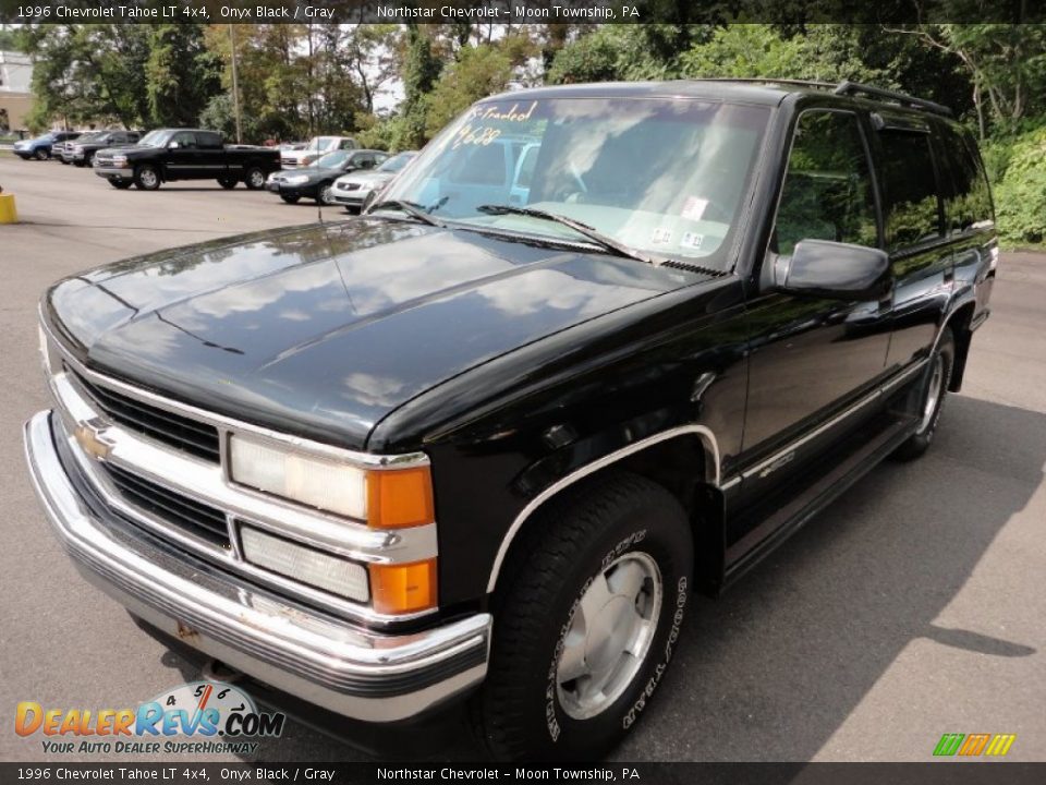 1996 Chevrolet Tahoe LT 4x4 Onyx Black / Gray Photo #3