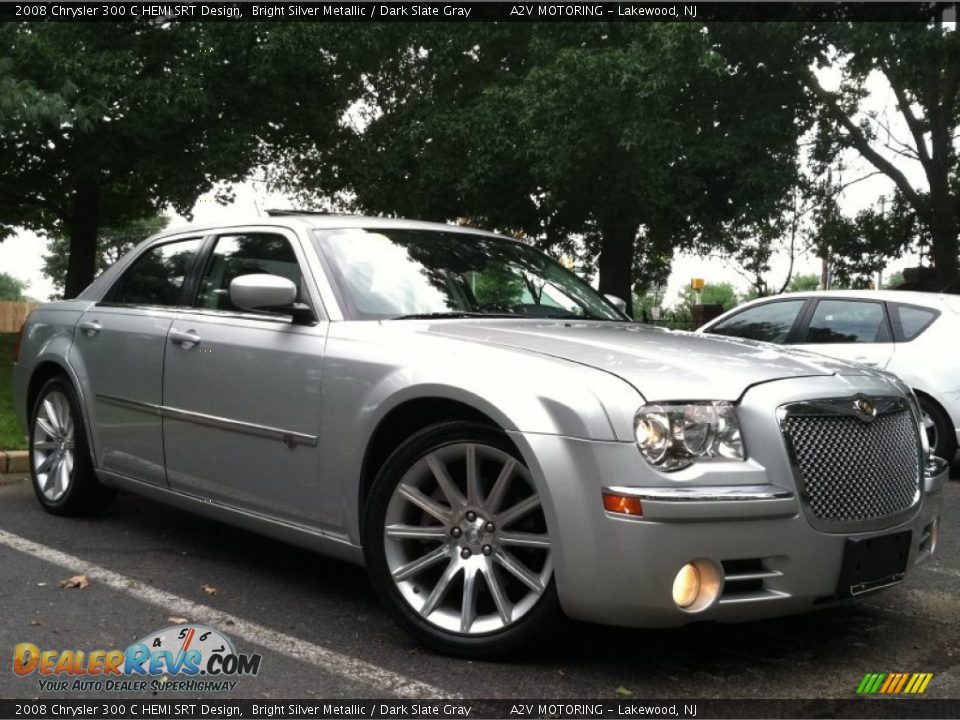 Front 3/4 View of 2008 Chrysler 300 C HEMI SRT Design Photo #1