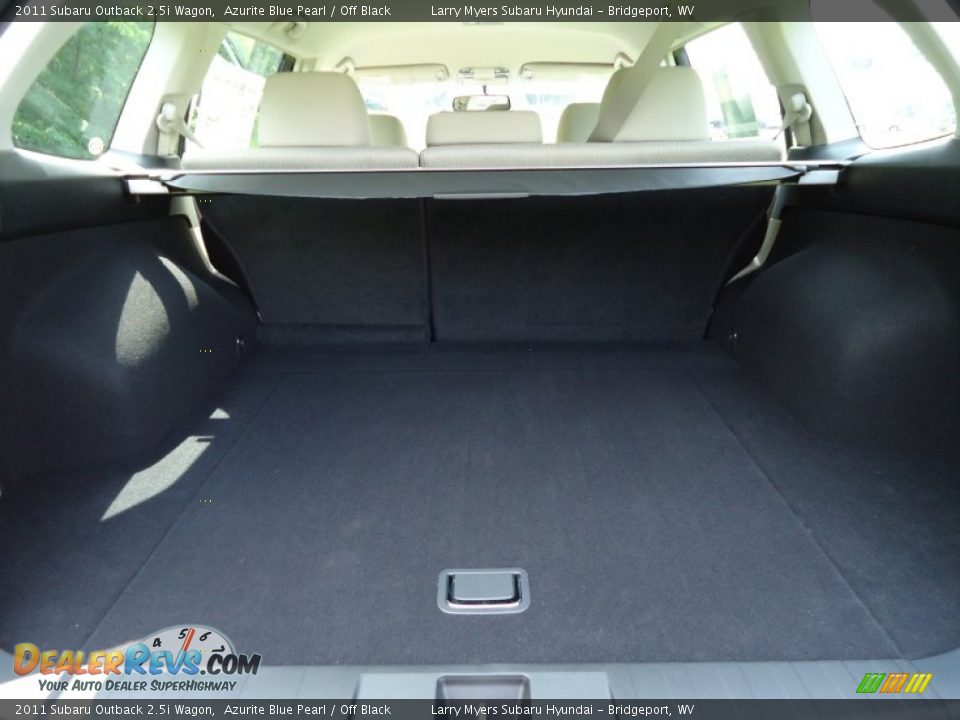 2011 Subaru Outback 2.5i Wagon Trunk Photo #11