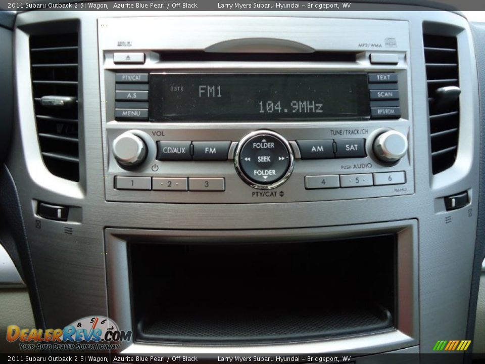 Controls of 2011 Subaru Outback 2.5i Wagon Photo #17
