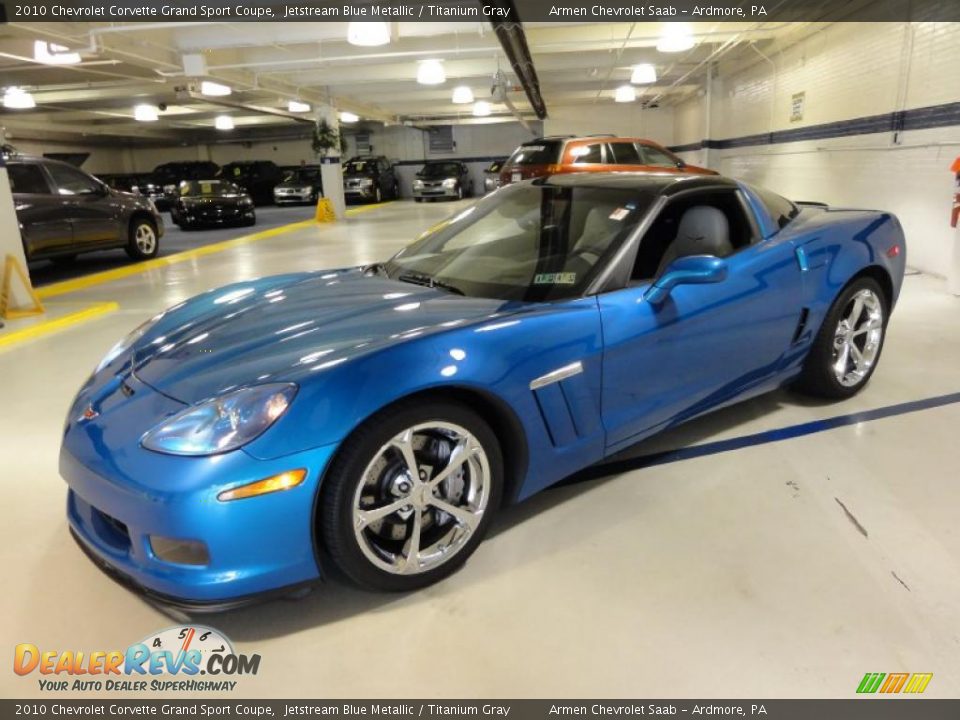 Front 3/4 View of 2010 Chevrolet Corvette Grand Sport Coupe Photo #1