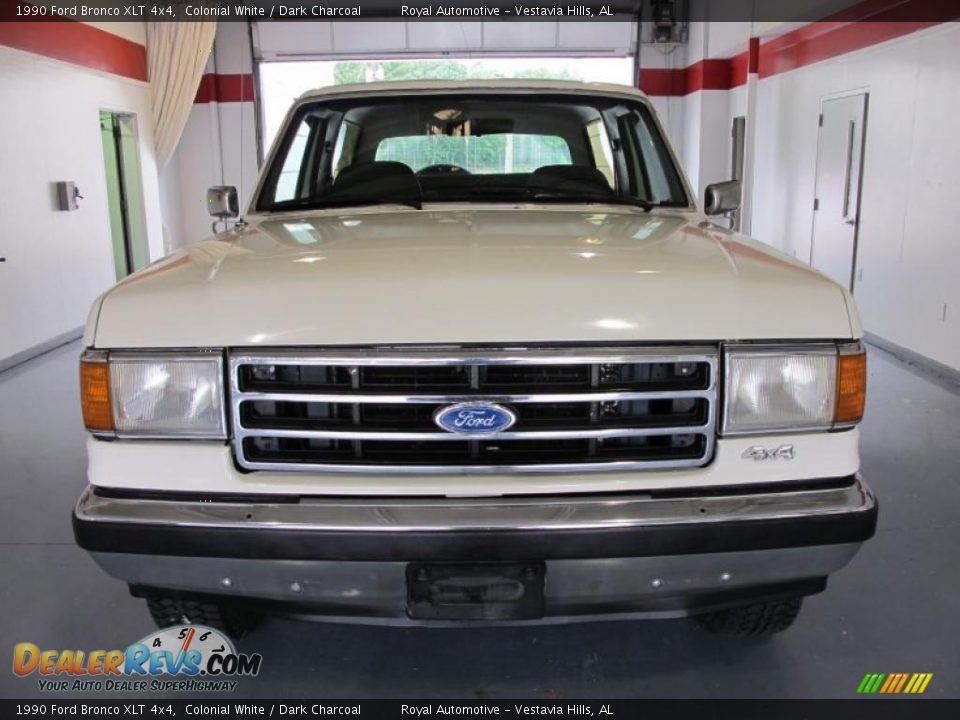 1990 Ford Bronco XLT 4x4 Colonial White / Dark Charcoal Photo #6