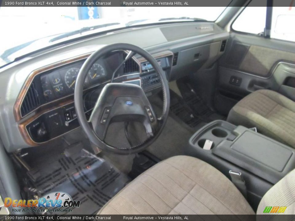 Dark Charcoal Interior - 1990 Ford Bronco XLT 4x4 Photo #10