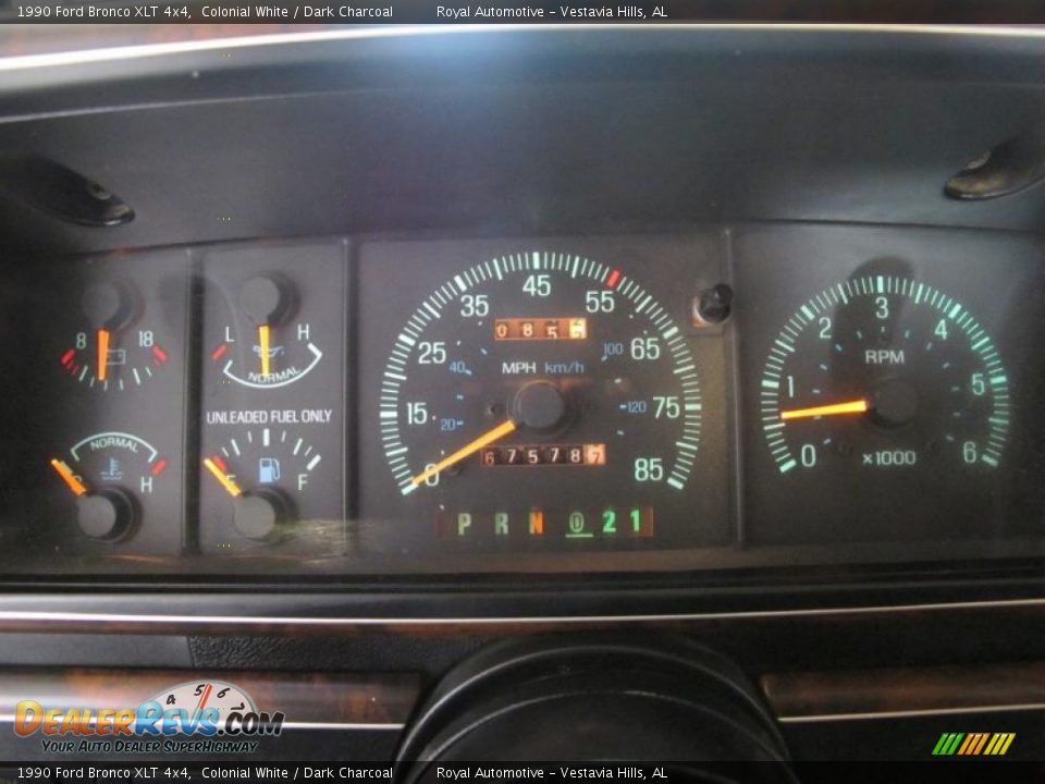 1990 Ford Bronco XLT 4x4 Gauges Photo #13